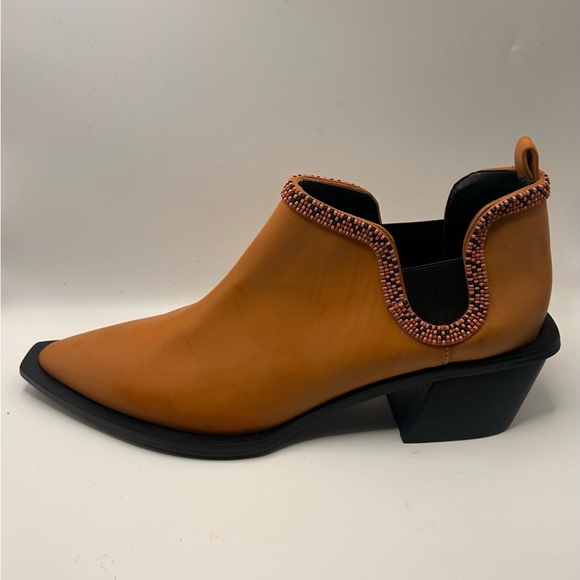 NWOB FARM RIO ACTIVE Low Cut Boot in Caramel Size‎ 8 - Picture 3 of 7